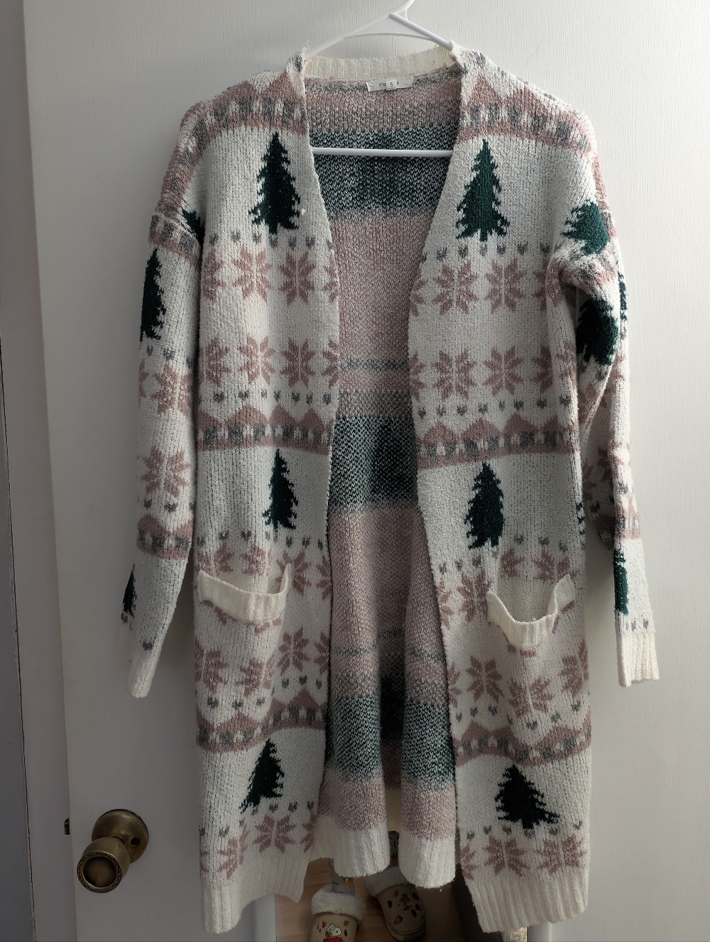 Maurices Women's Cardigan Size Small